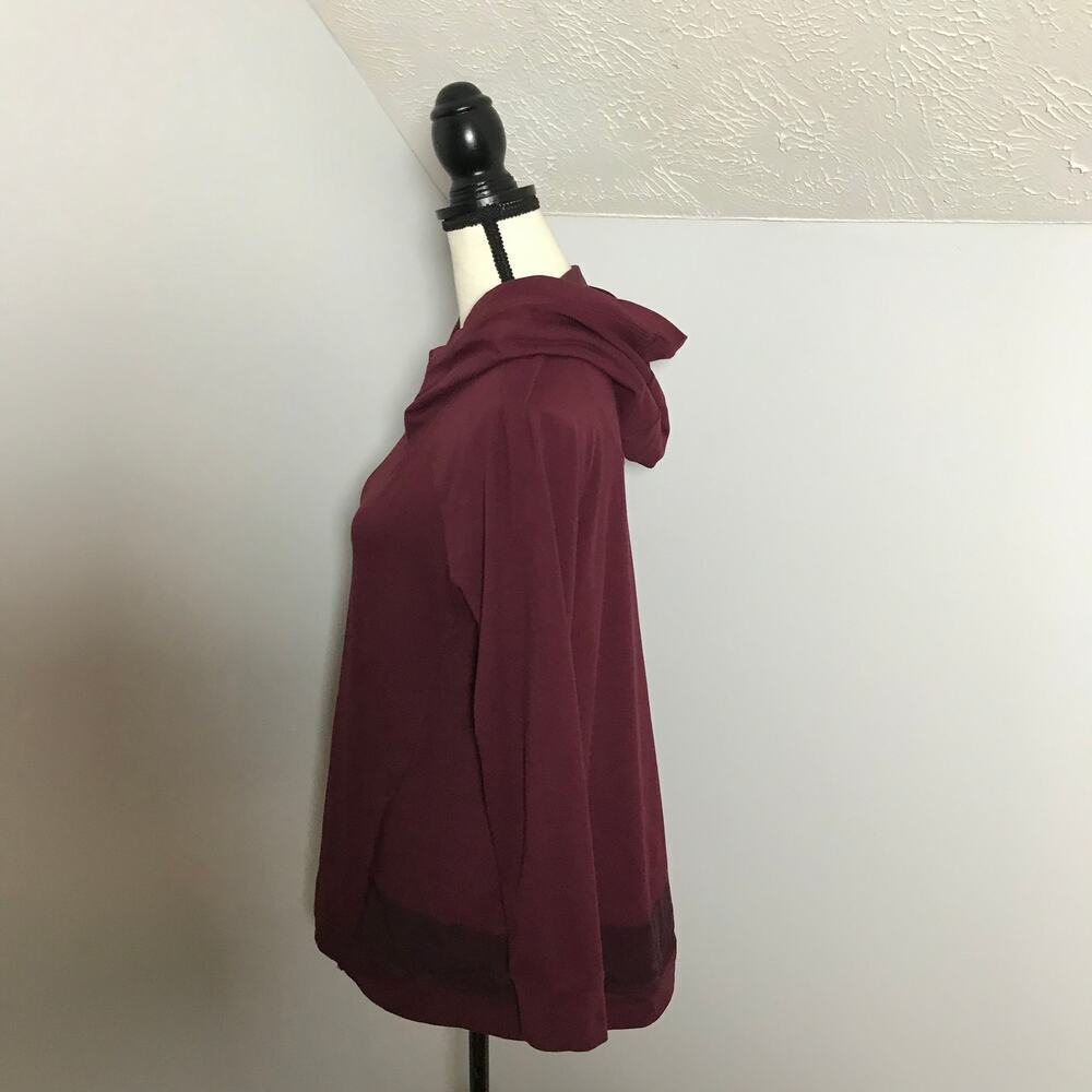 Lululemon Starting Place Hoodie 6 Garnet Red Pullover Thumbholes Athletic - Picture 4 of 12